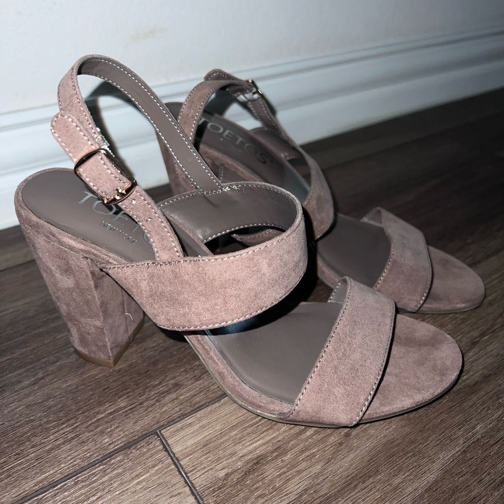 Taupe heels